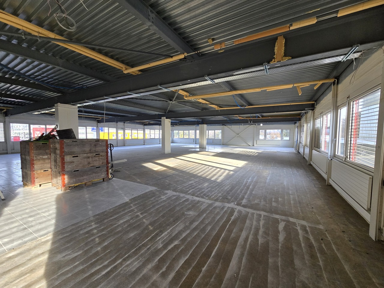555m² atelier, photo 3 sur 7