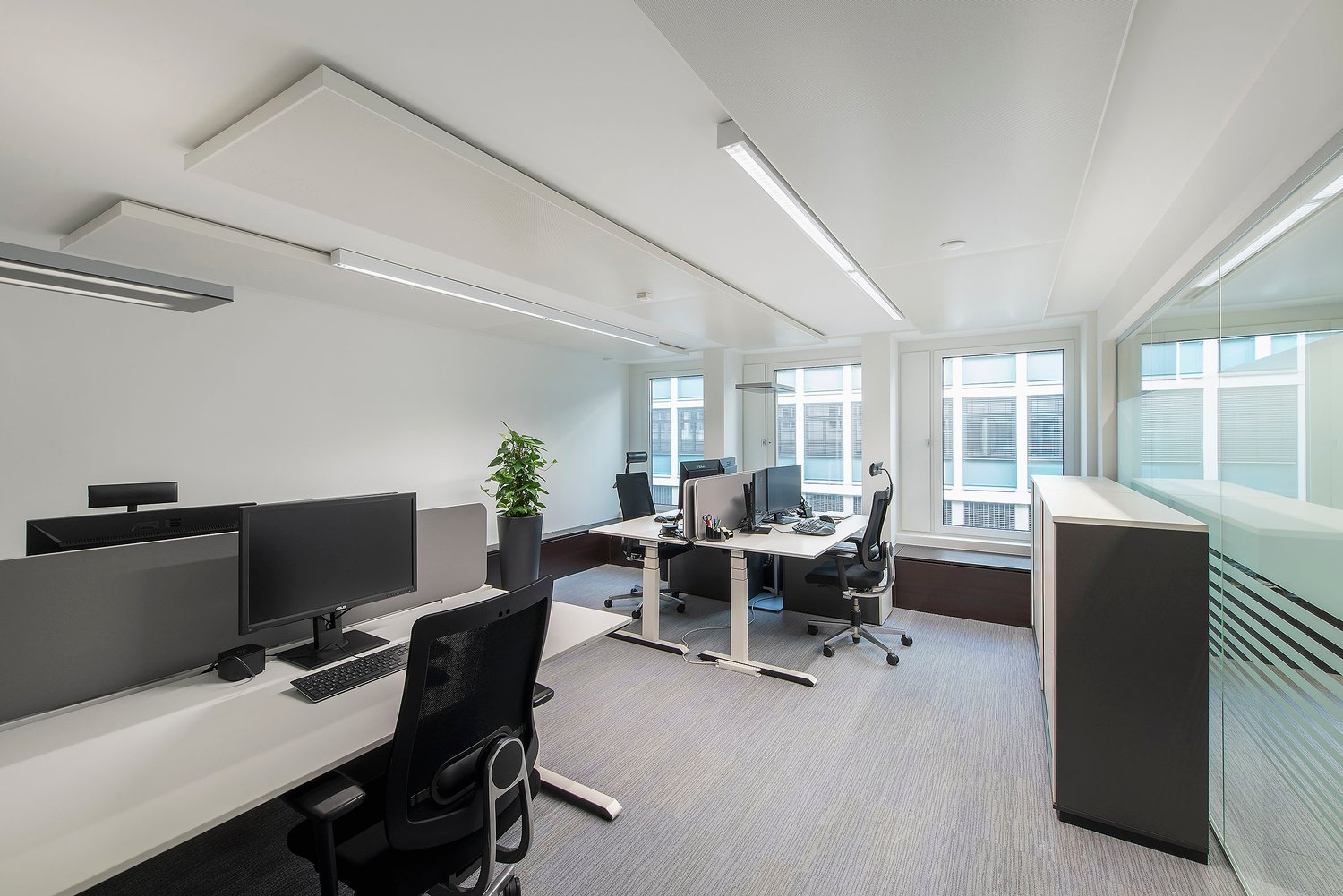 710m² de bureaux, photo 4 sur 10
