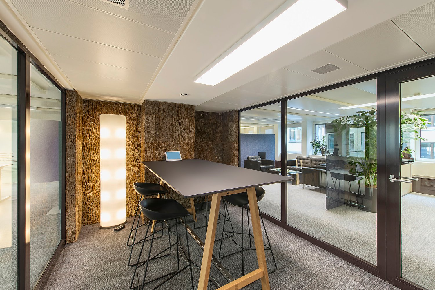 710m² de bureaux, photo 8 sur 10