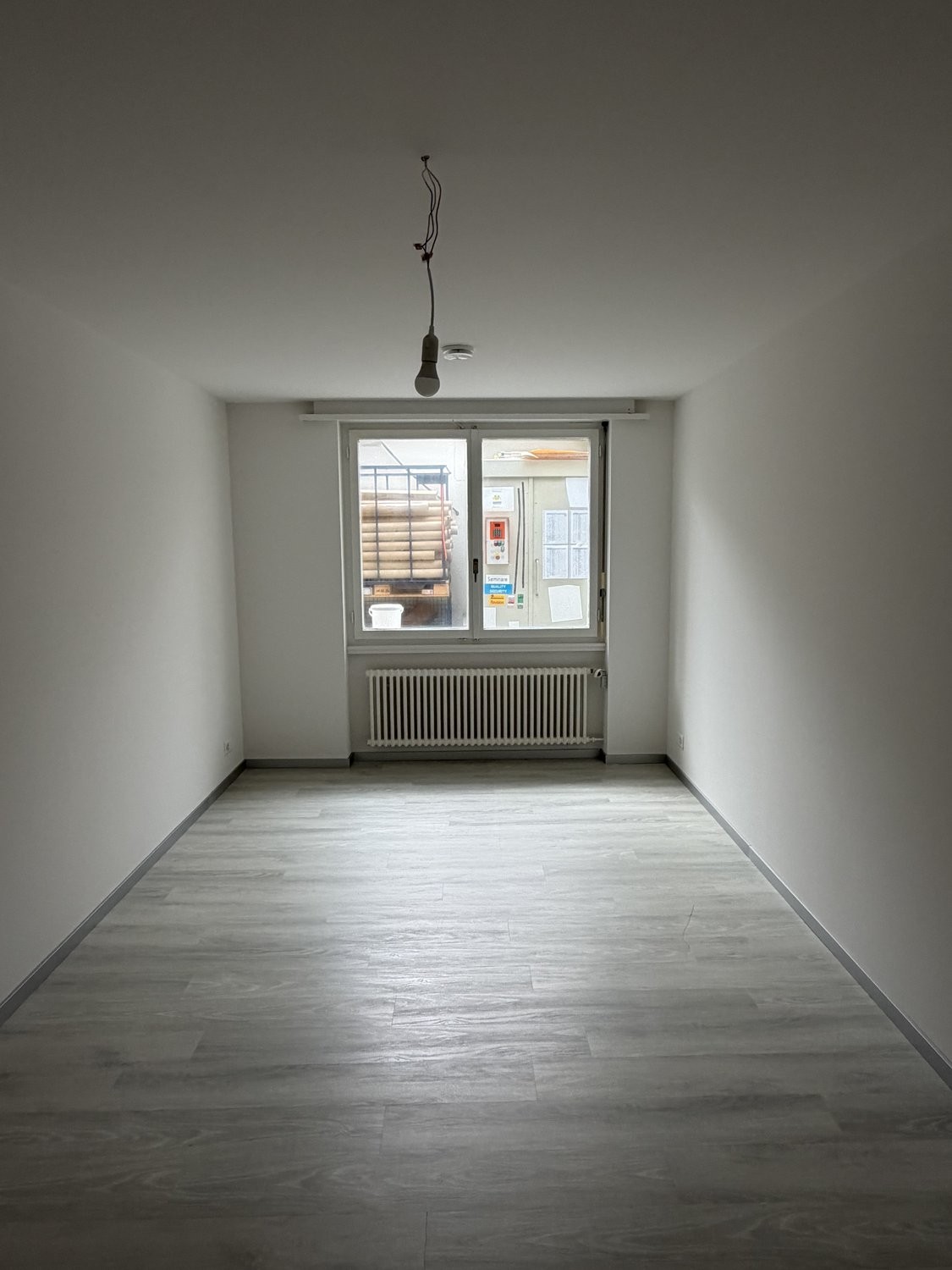80m² bureau