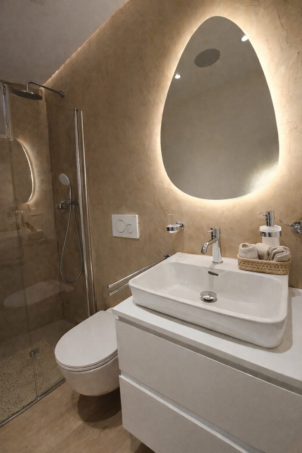30m² commercial, photo 3 sur 4