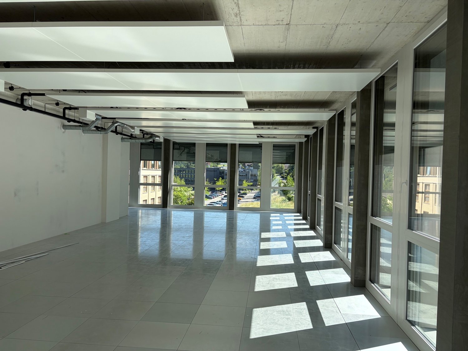 183m² bureau