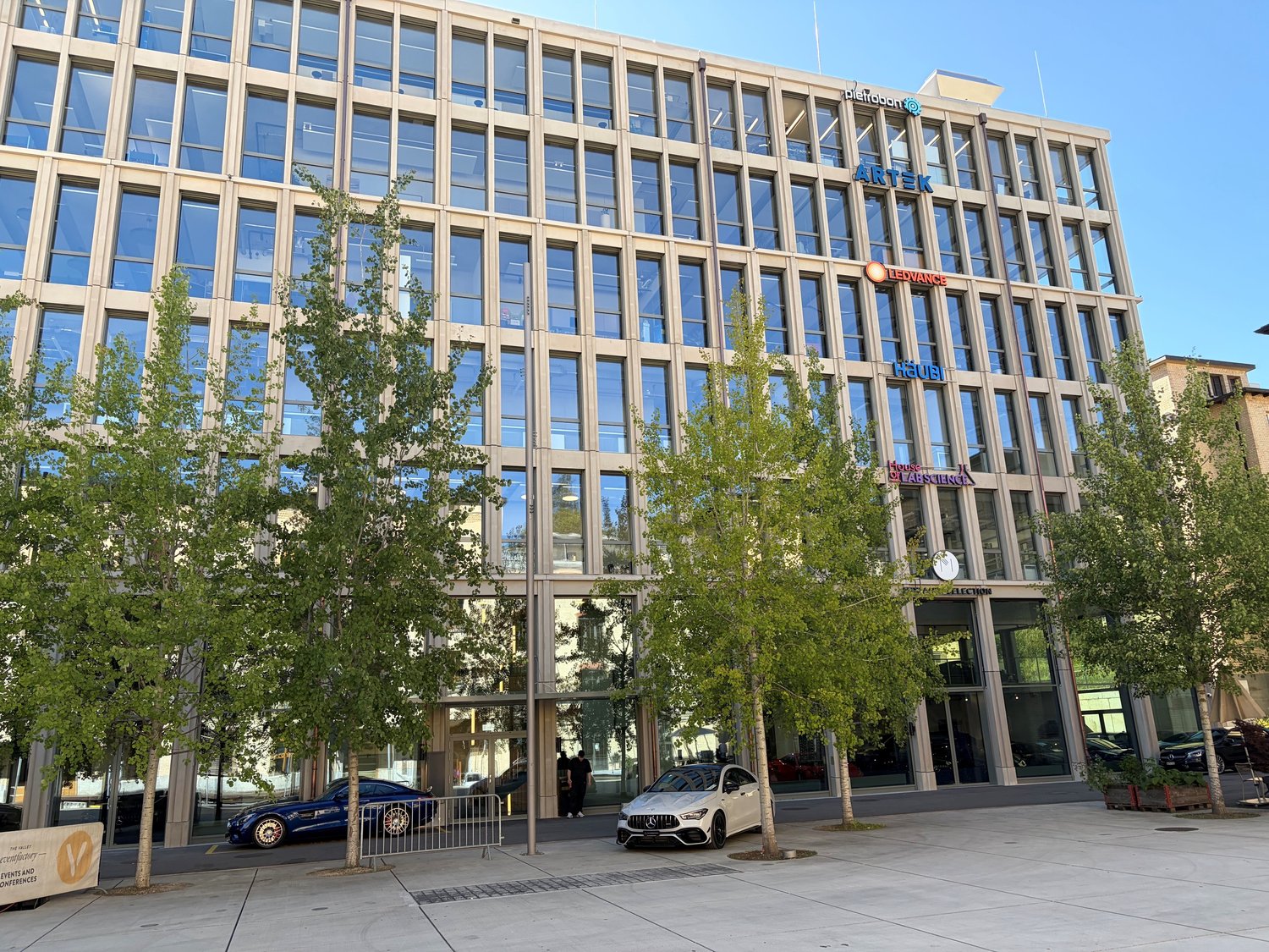 183m² bureau