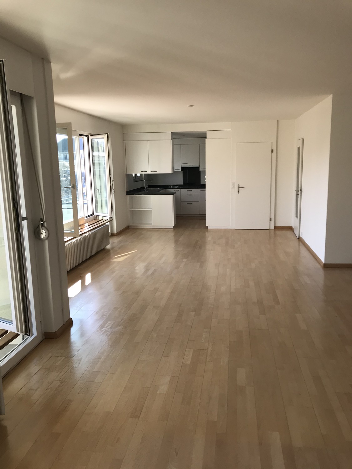 Appartement de 2 ½ pièces, photo 1 sur 9