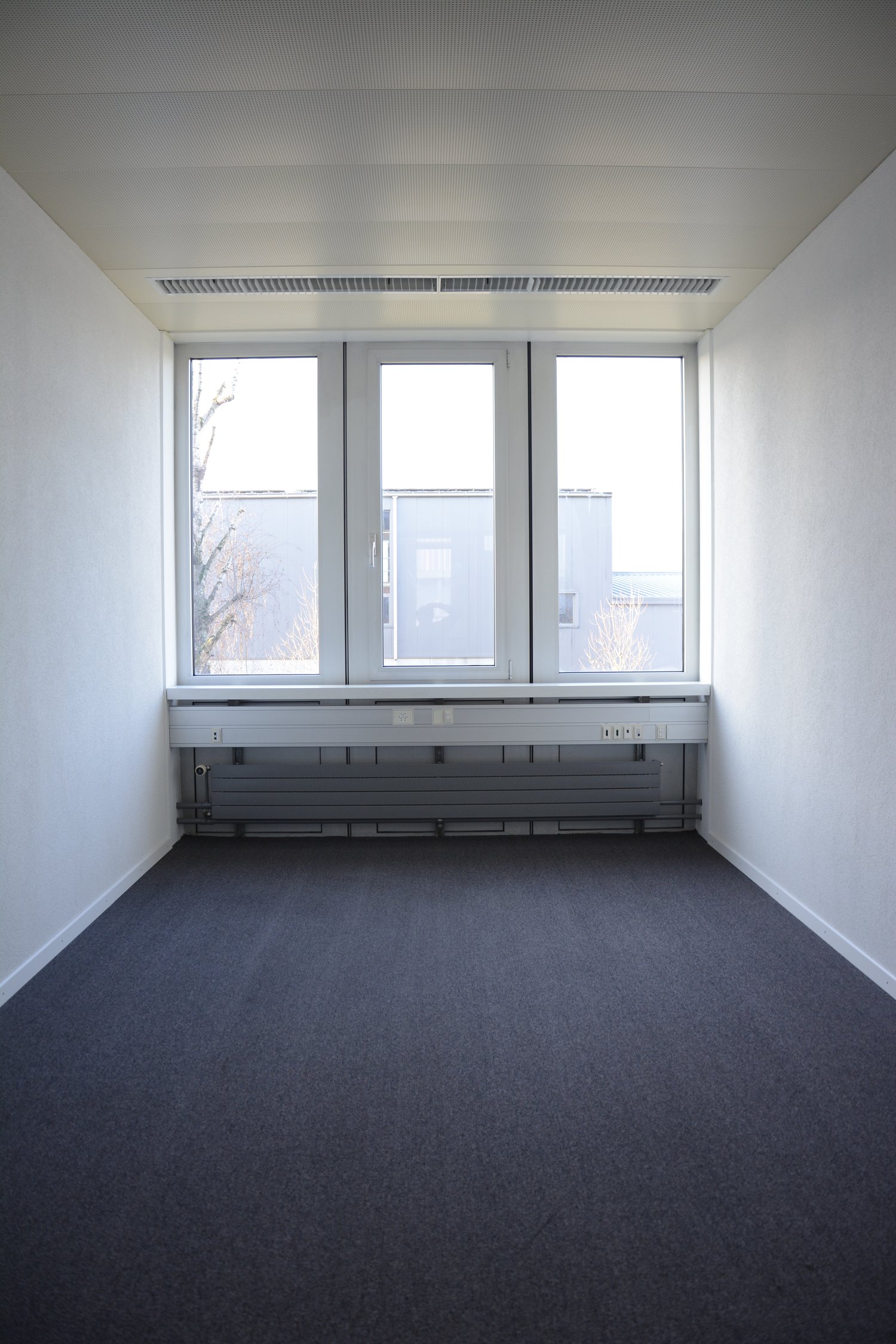Bureau de 16m², photo 2 sur 4