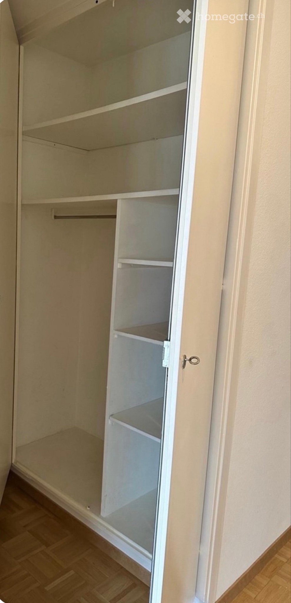 1 room single room