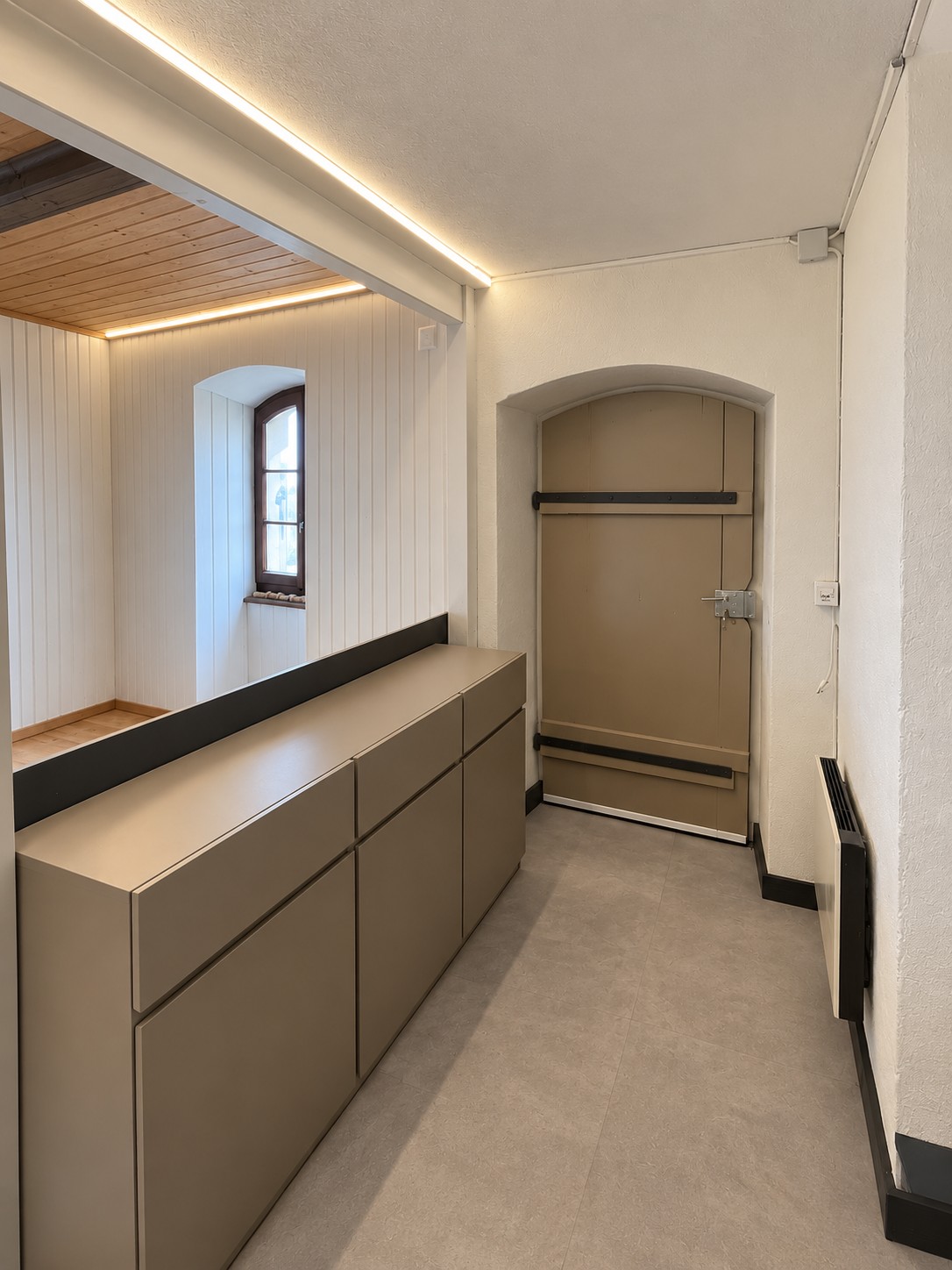 2 rooms single house