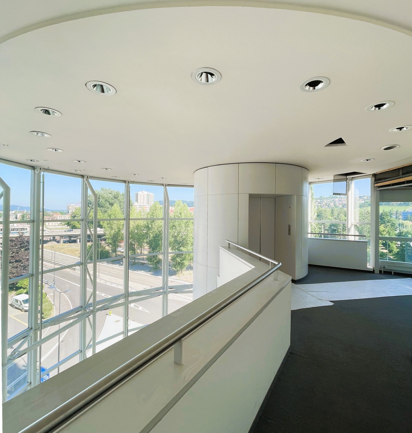 300m² de bureaux