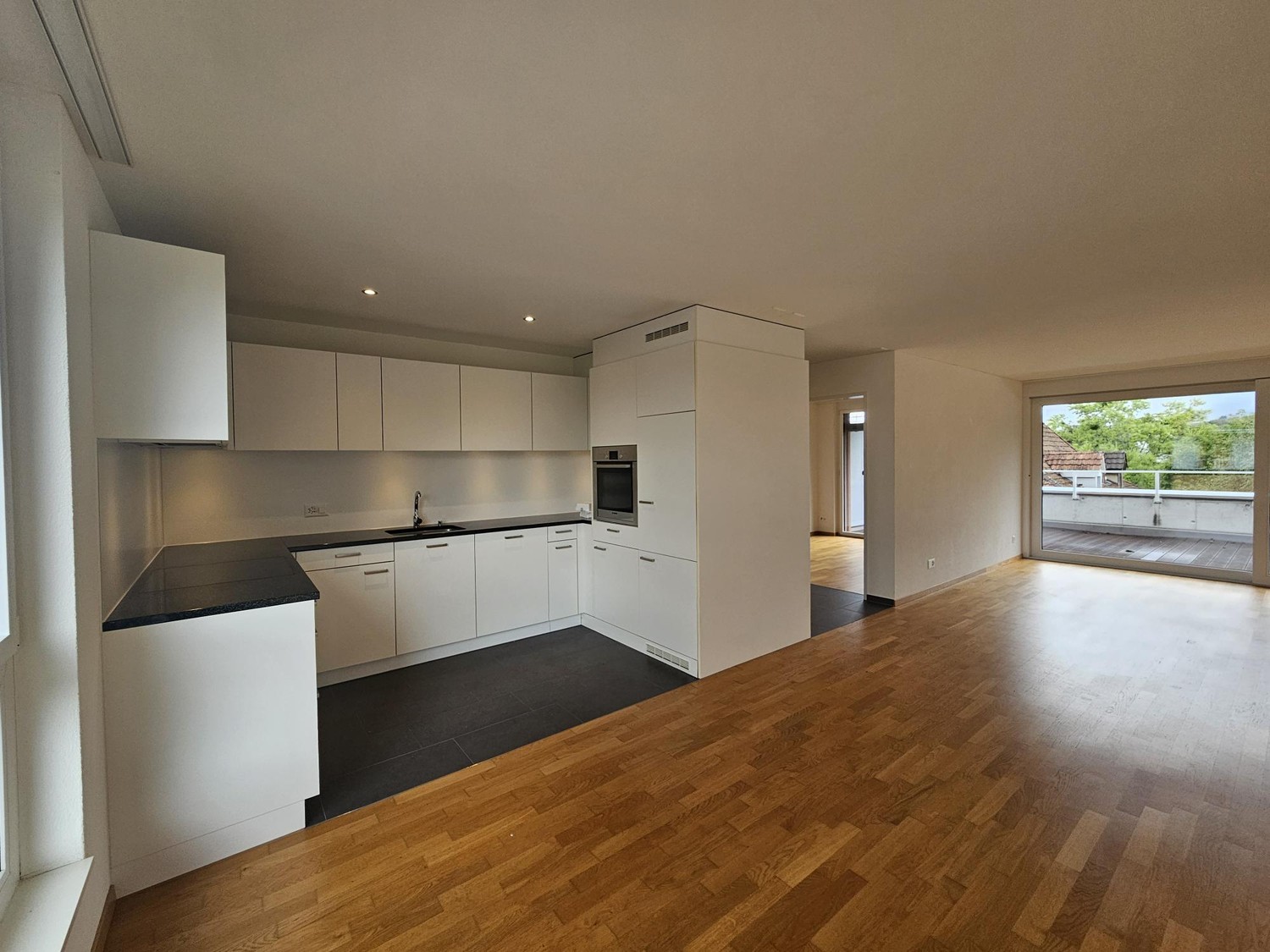 Appartement de 2 ½ pièces, photo 1 sur 8