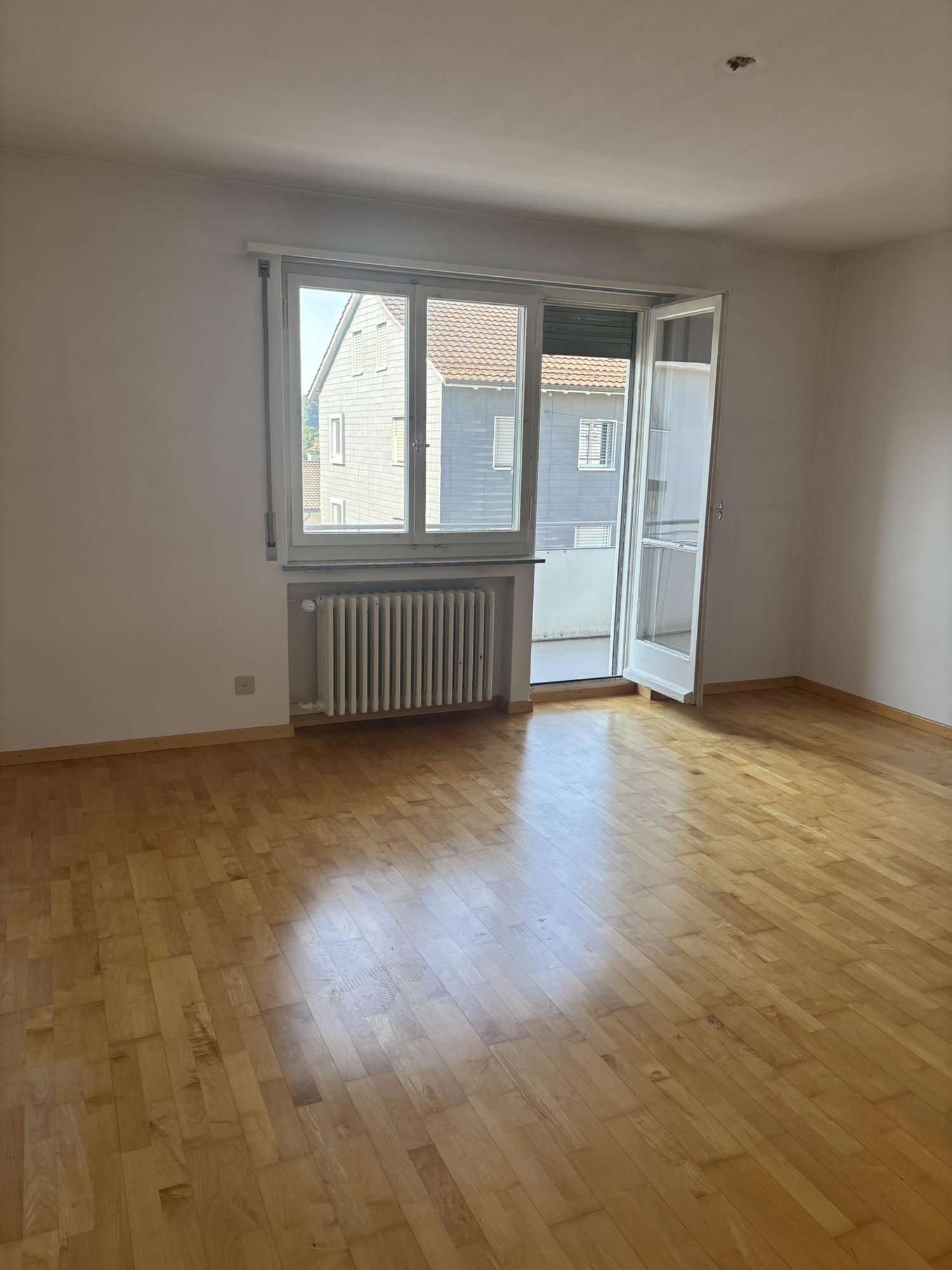 Appartement de 4 pièces, photo 2 sur 8