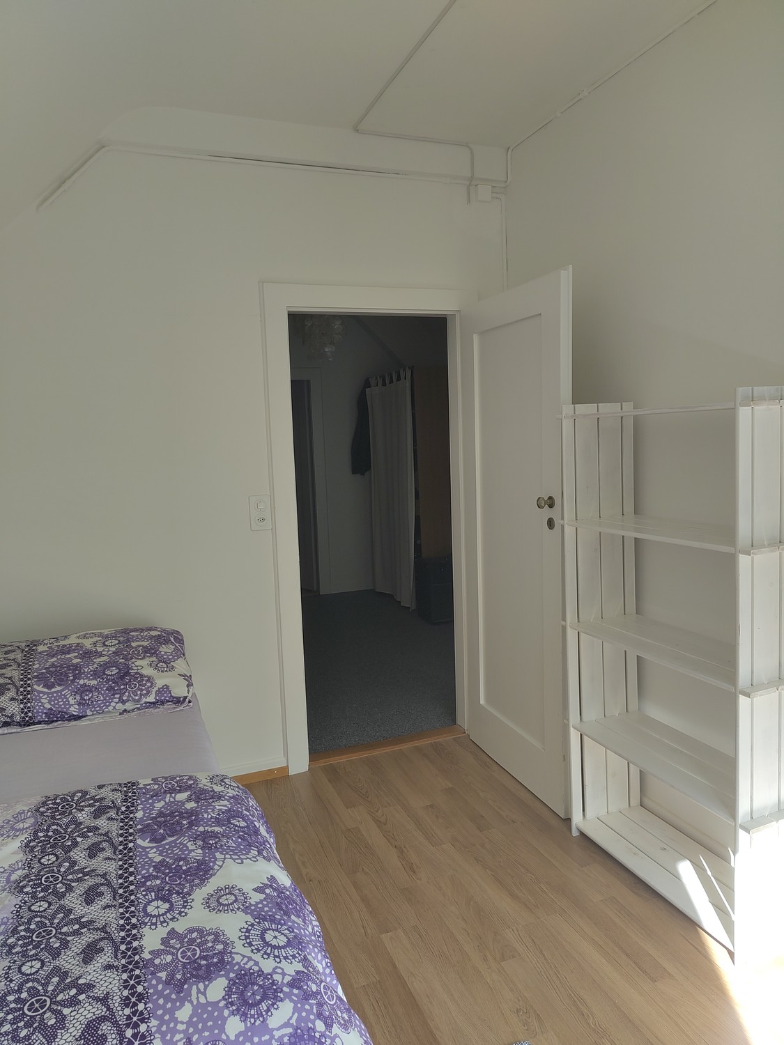 Chambre dans une colocation, photo 1 sur 4