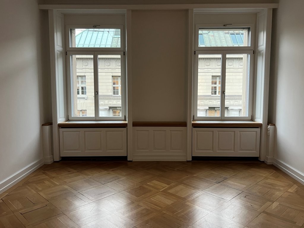 Bureau de 56m²