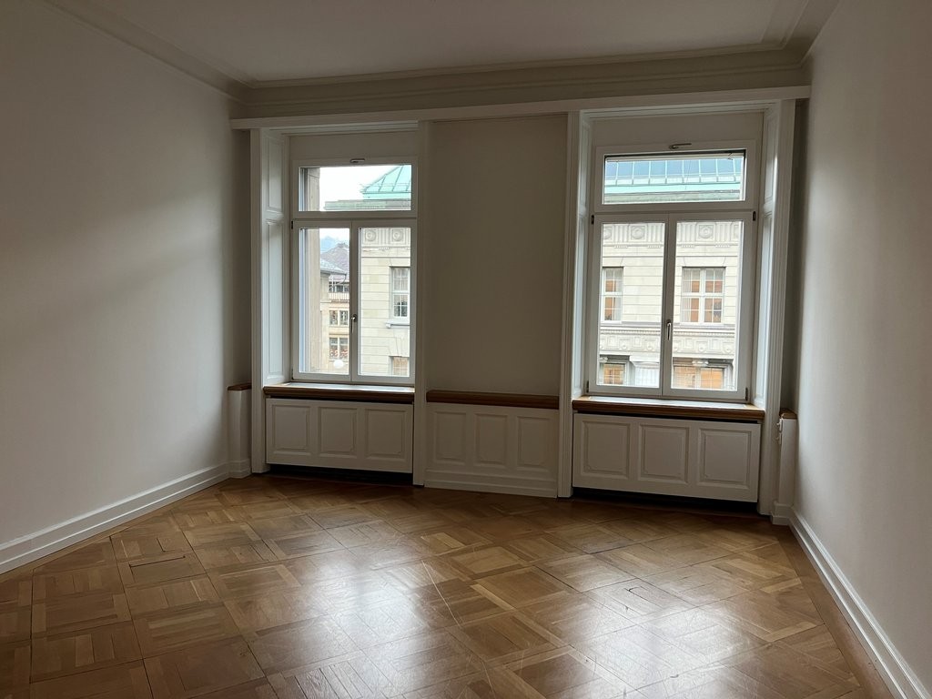 Bureau de 56m²