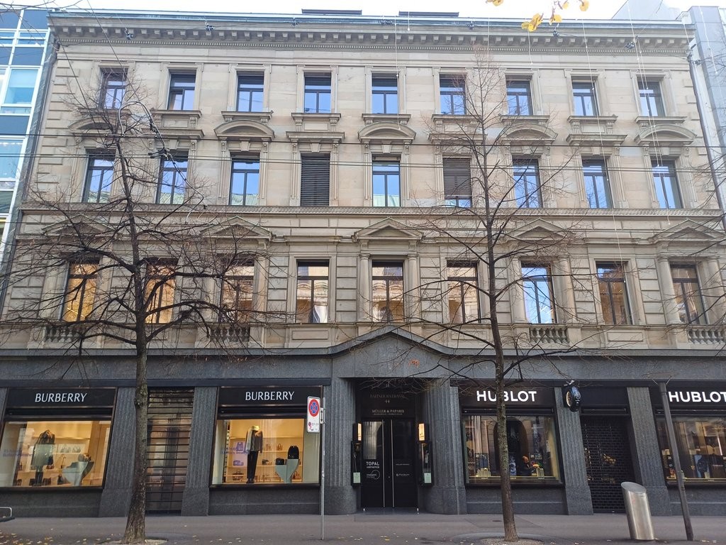 Bureau de 56m²