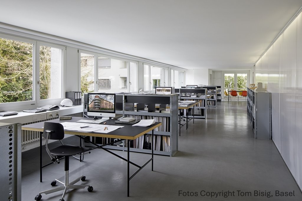 Bureau de 184m², photo 3 sur 6