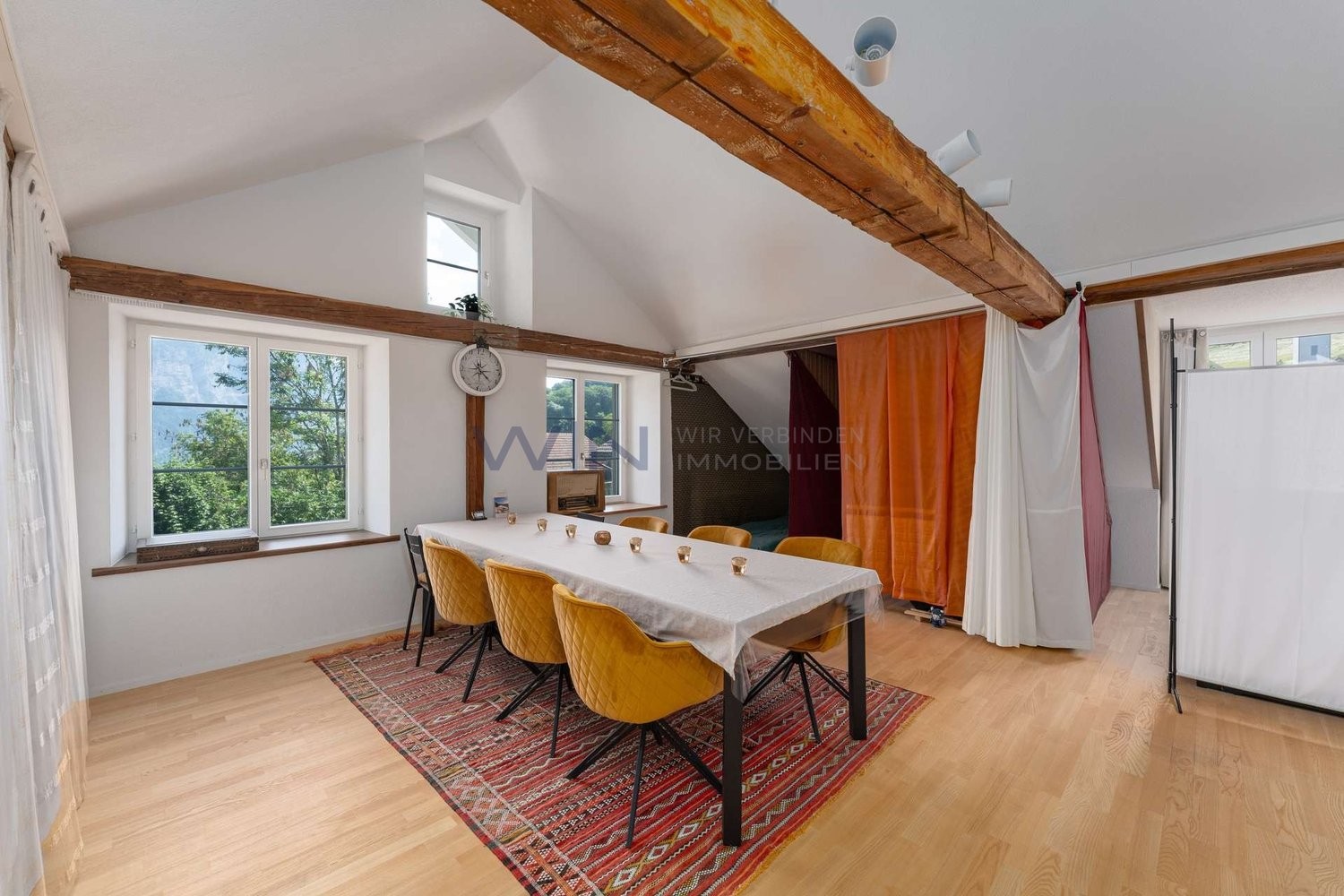 Appartement en attique de 4 ½ pièces, photo 1 sur 10