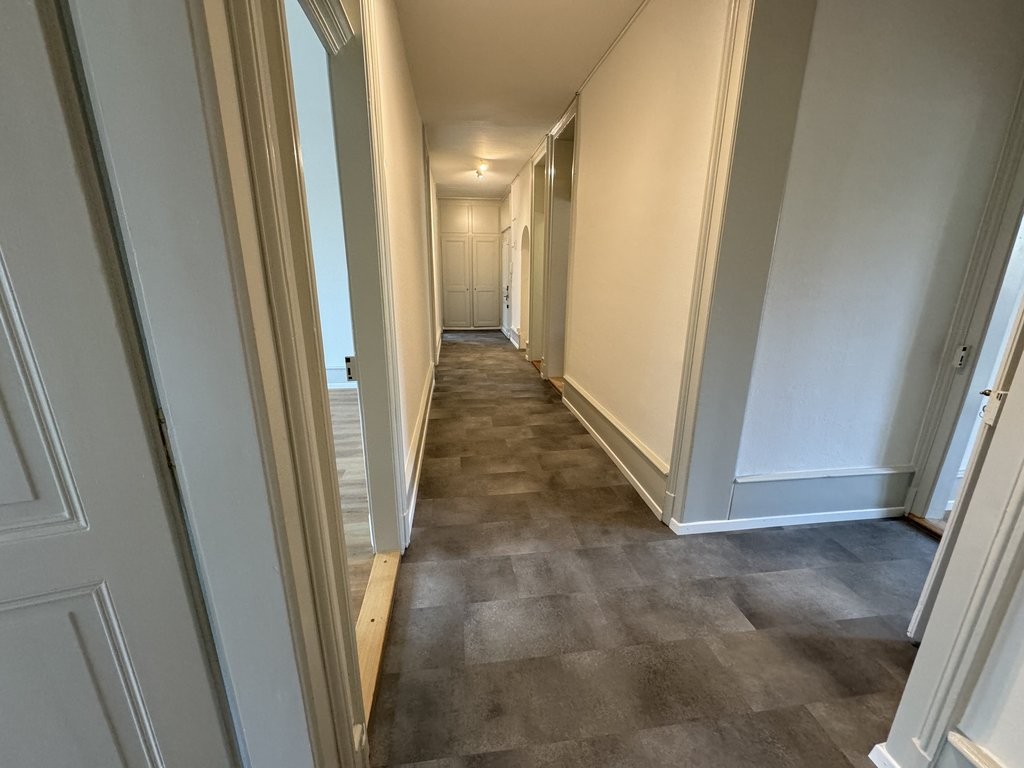 5 rooms apartment, photo 6 sur 9