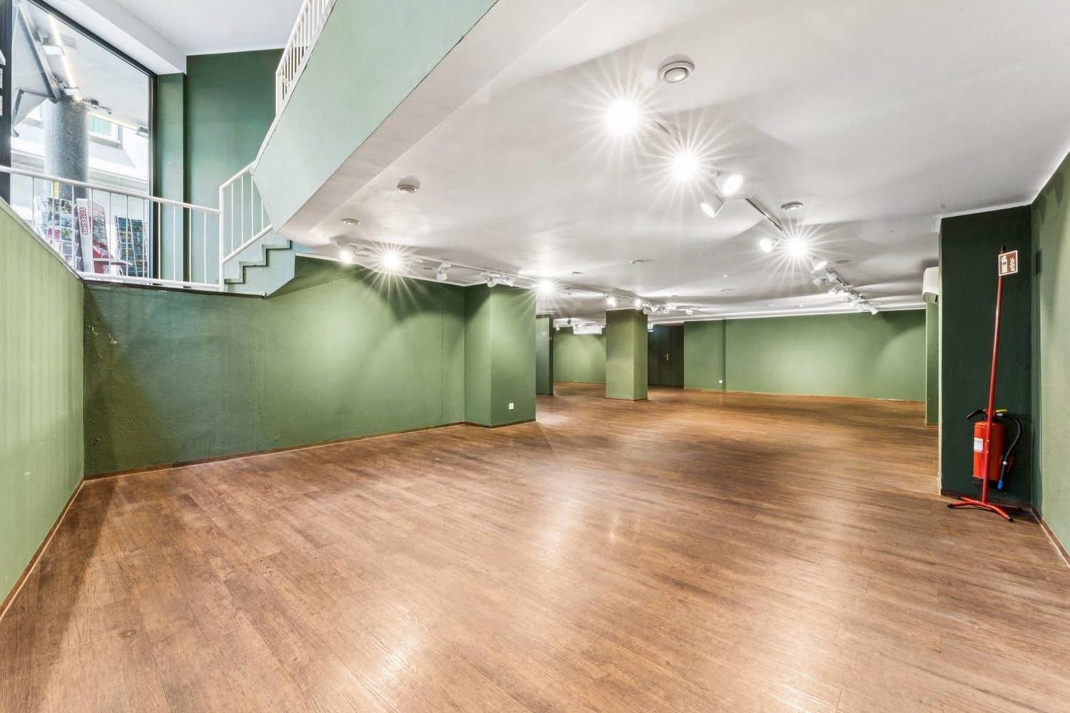Magasin de 281m²