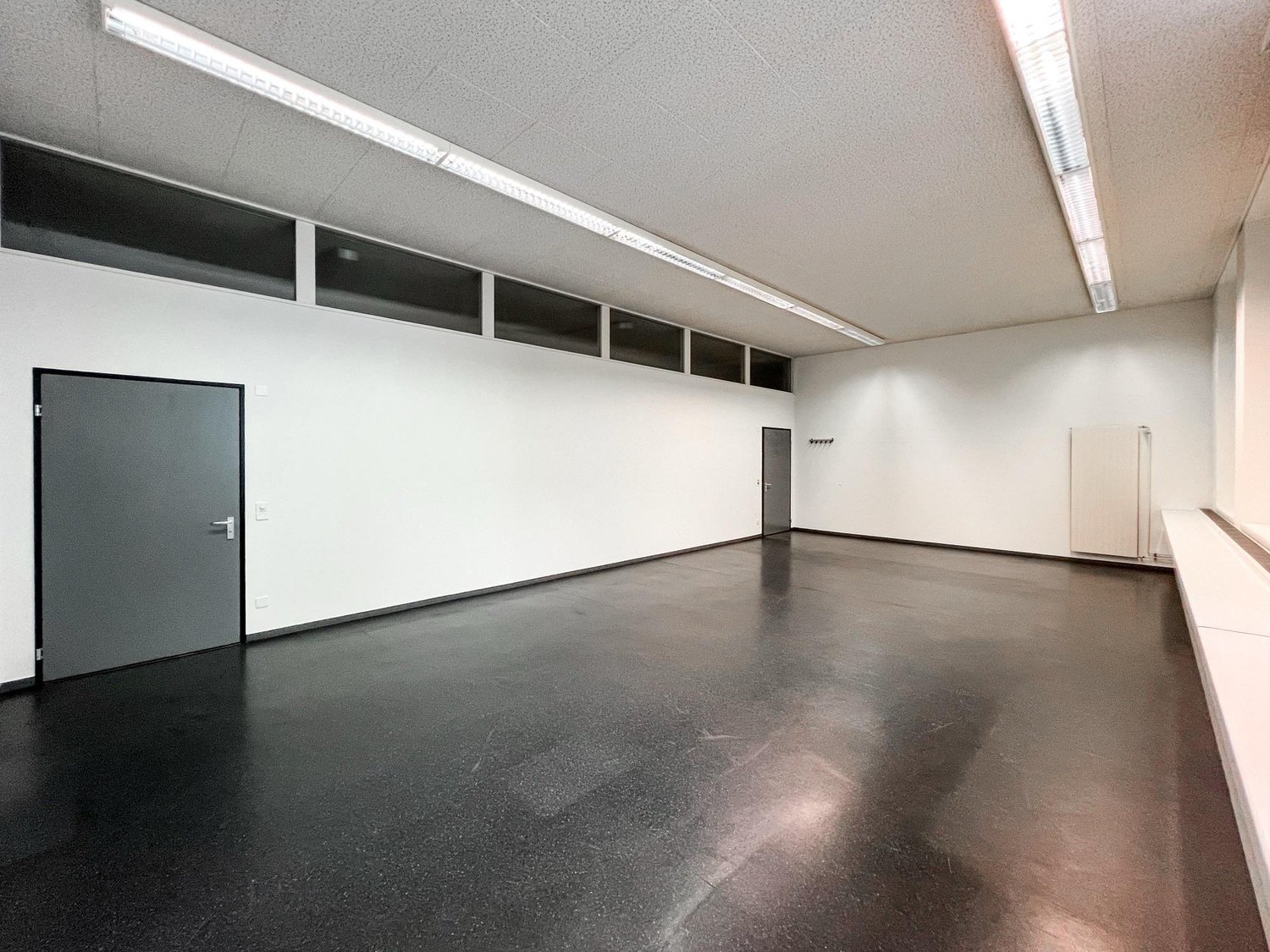 60m² bureau