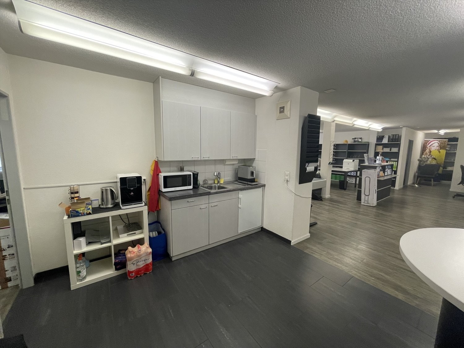 Bureau de 202m², photo 6 sur 9