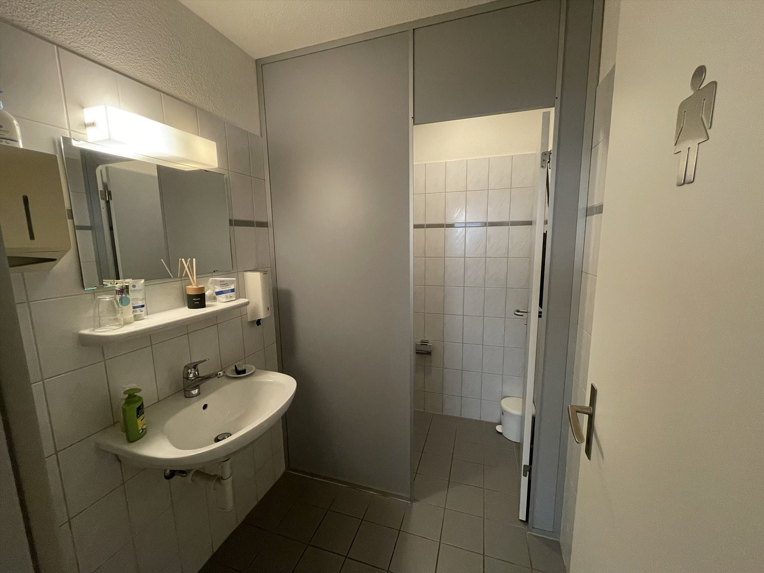 Bureau de 202m², photo 8 sur 9