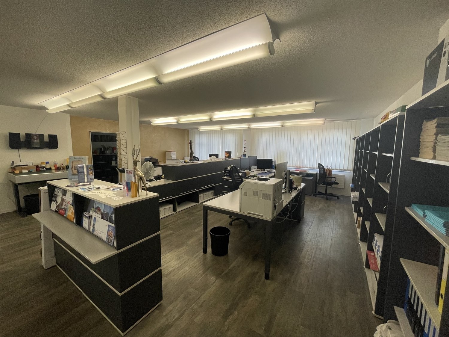 Bureau de 202m², photo 4 sur 9