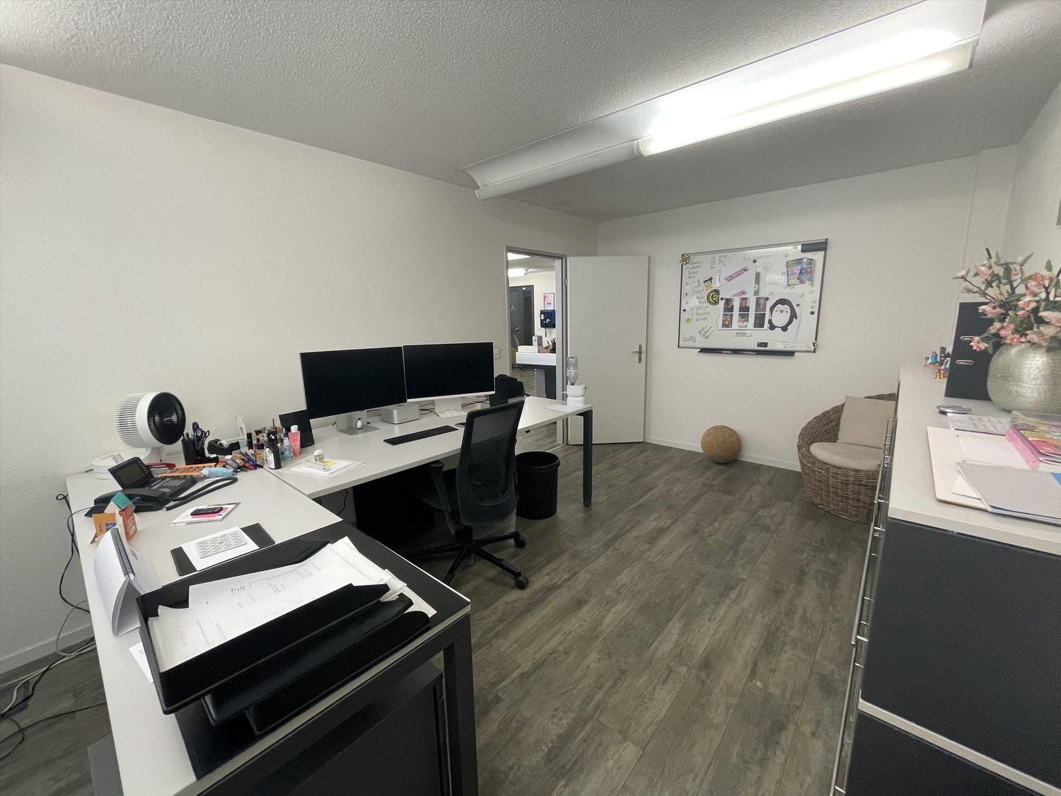 Bureau de 202m², photo 3 sur 9