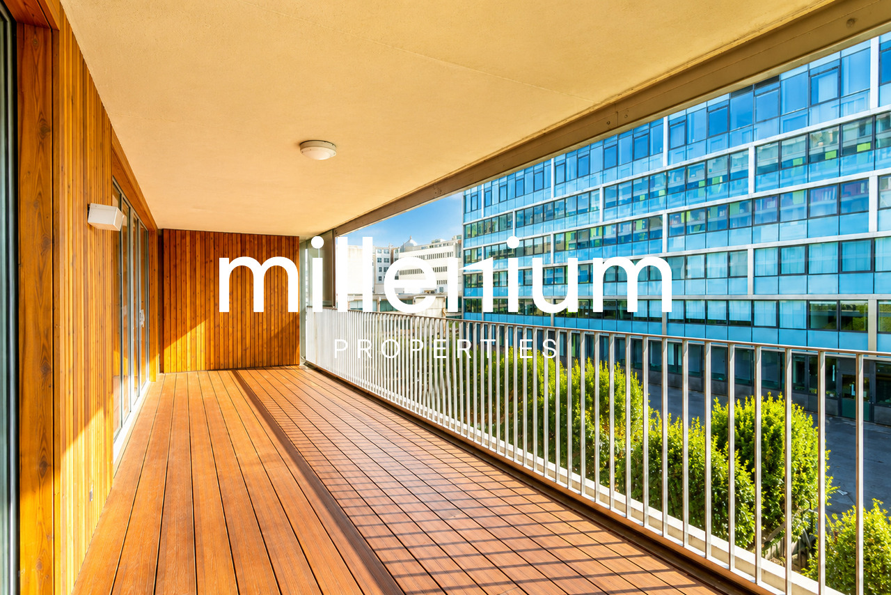 5 rooms apartment, photo 1 sur 8