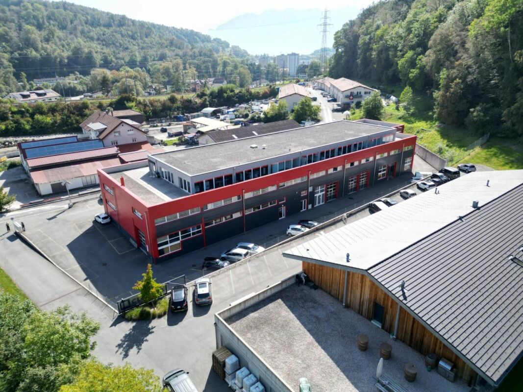 156m² office, photo 1 sur 10