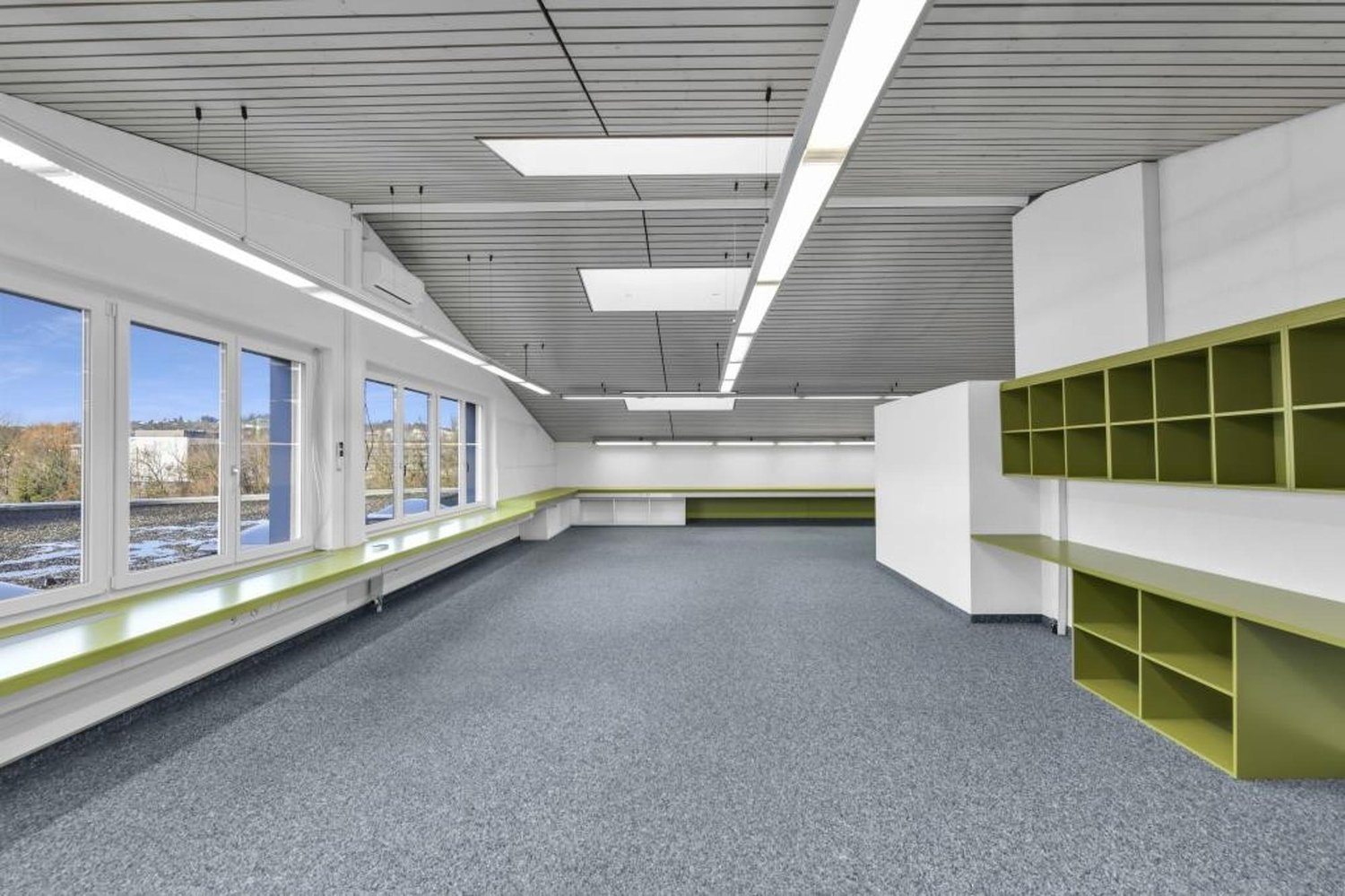 258m² bureau