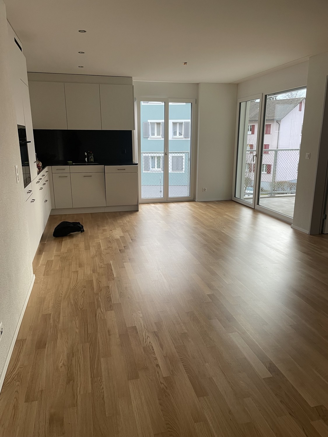 Appartement de 2 ½ pièces, photo 1 sur 8