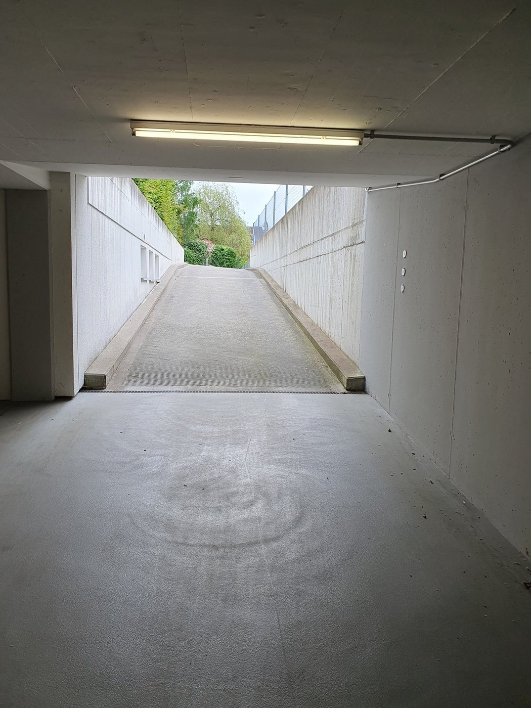 Place souterraine, photo 1 sur 5