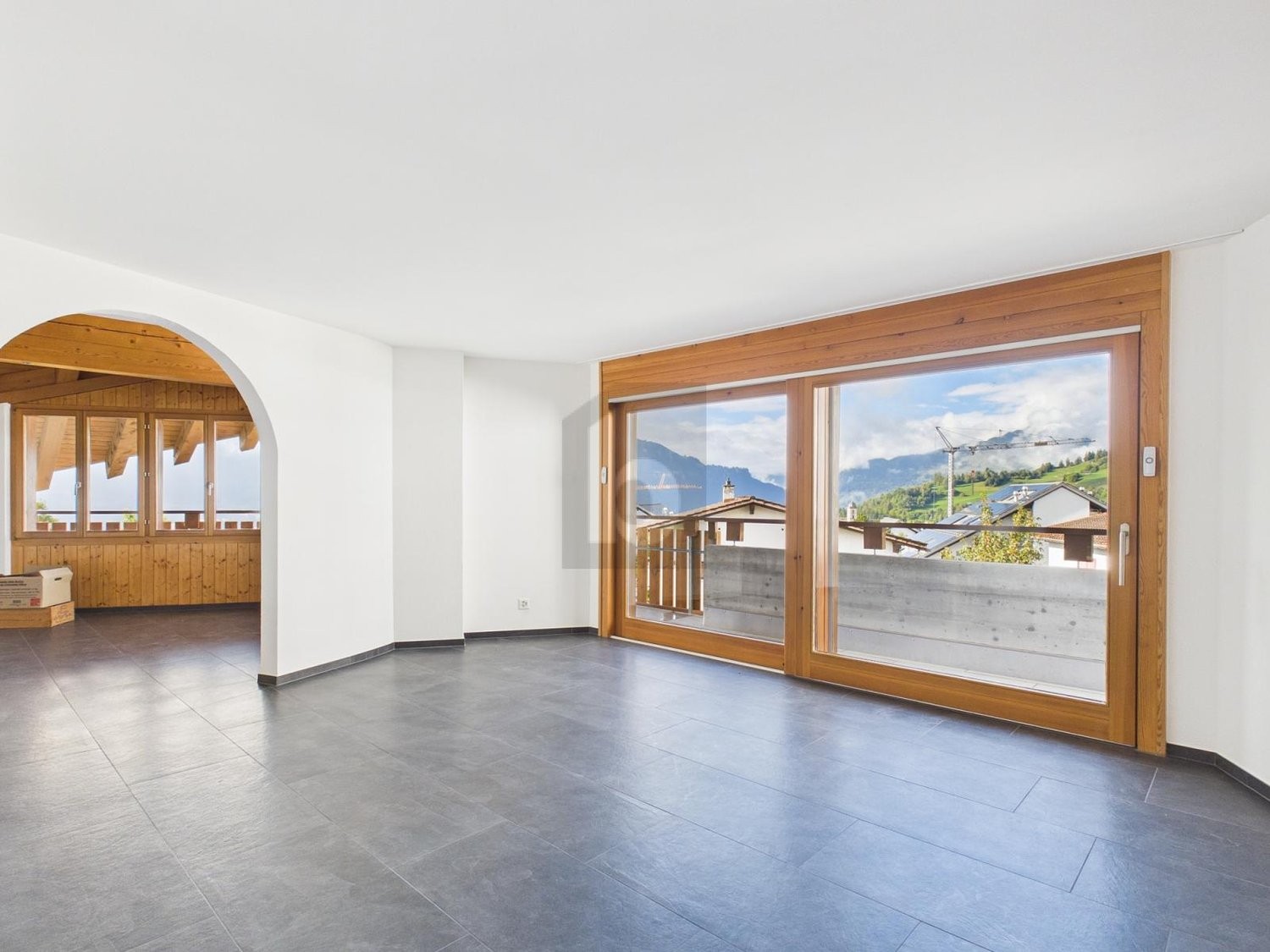Appartement mansardé de 6 ½ pièces, photo 1 sur 4