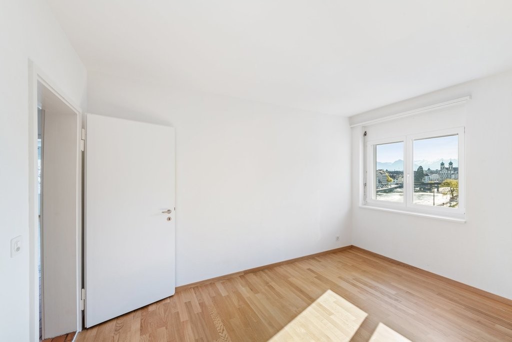 Appartement de 3 pièces, photo 3 sur 8