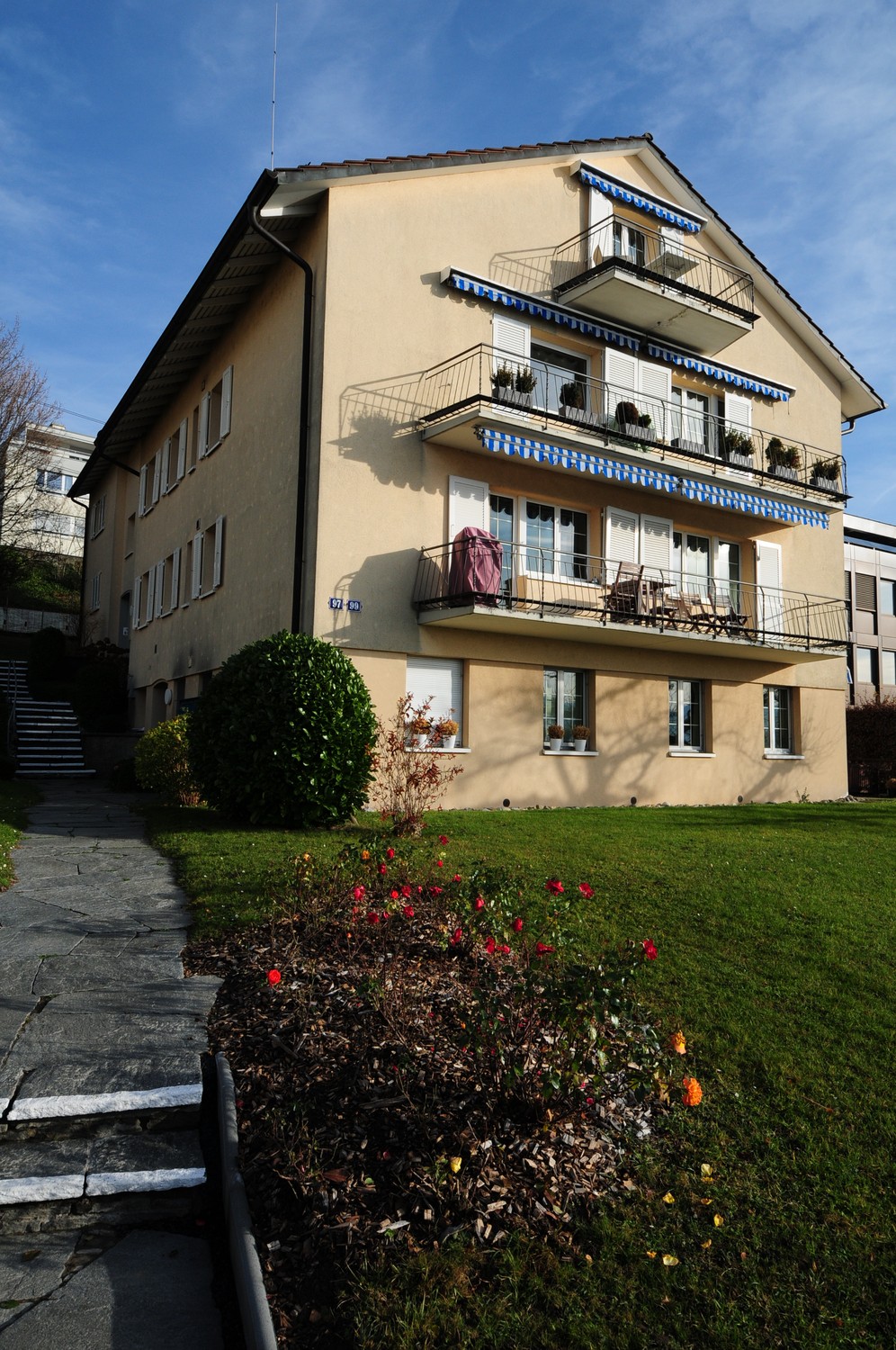 Appartement de 3 ½ pièces, photo 1 sur 8