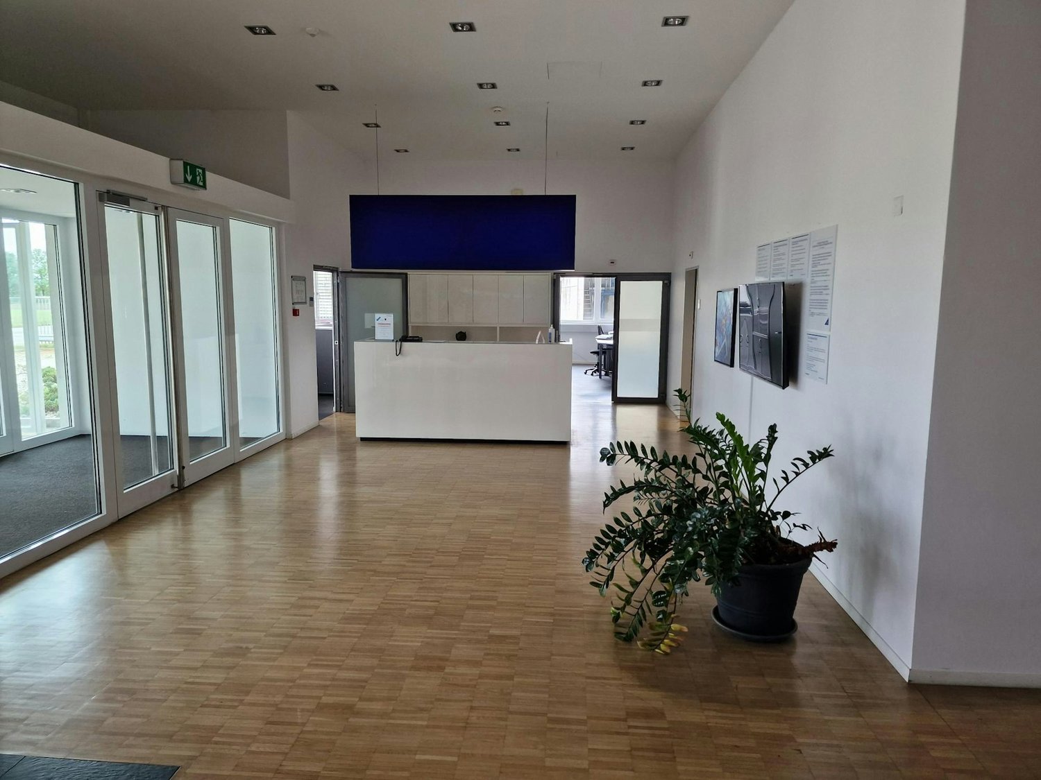 1500m² commercial