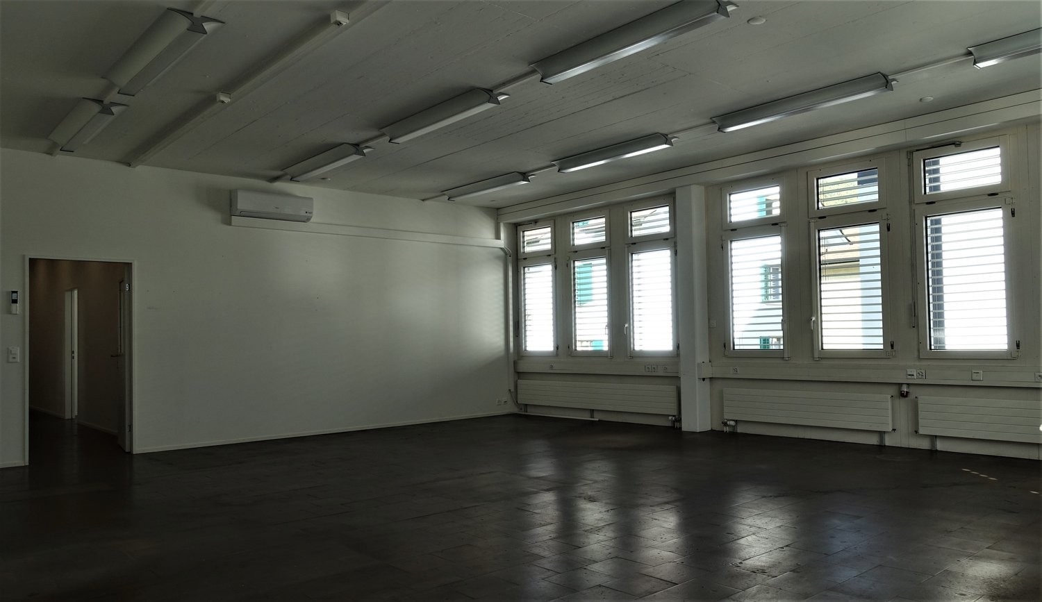 367m² bureau