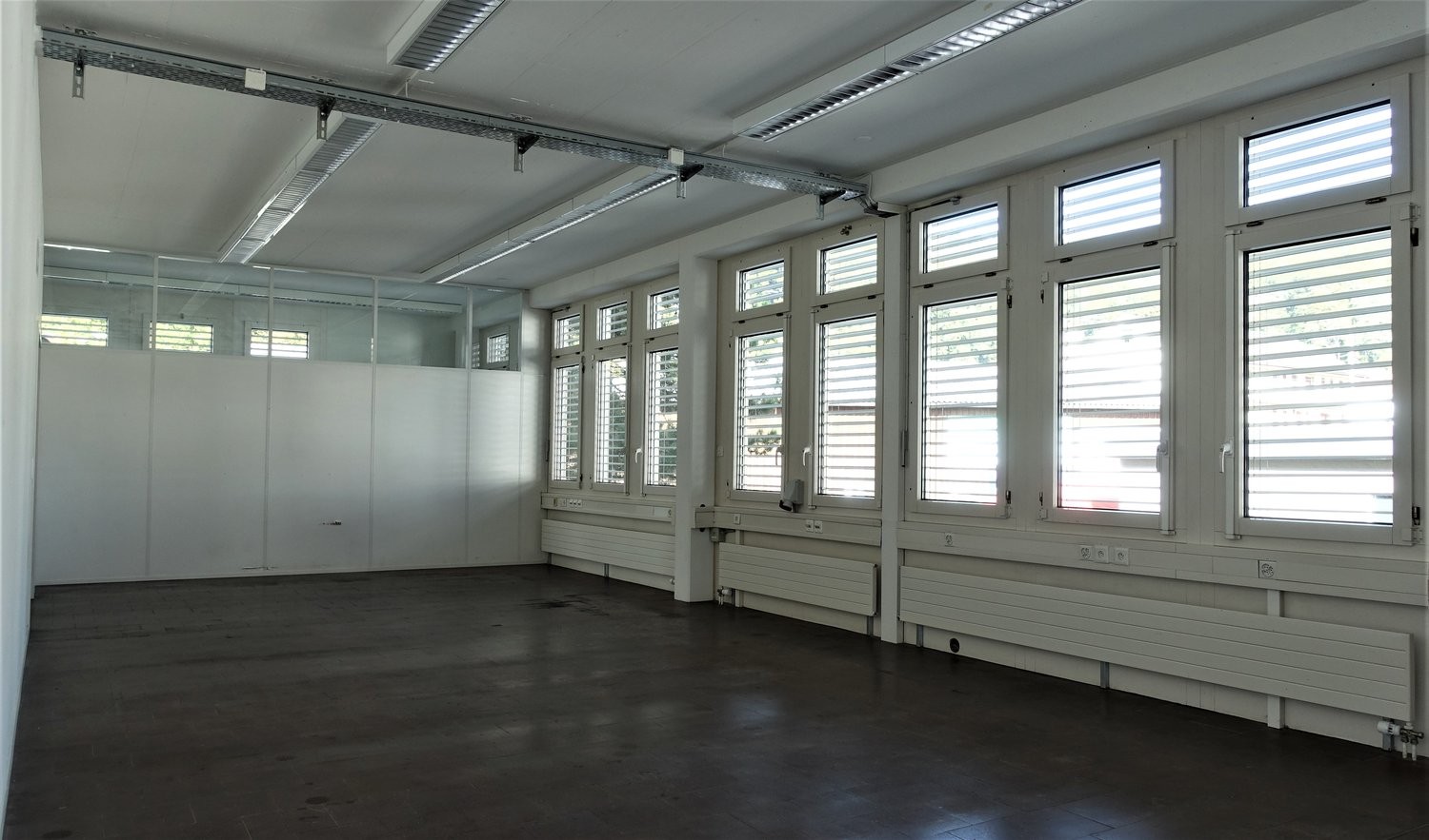 367m² bureau