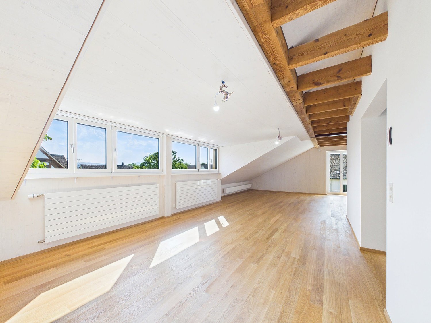 Appartement sous les combles de 2 ½ pièces, photo 1 sur 10