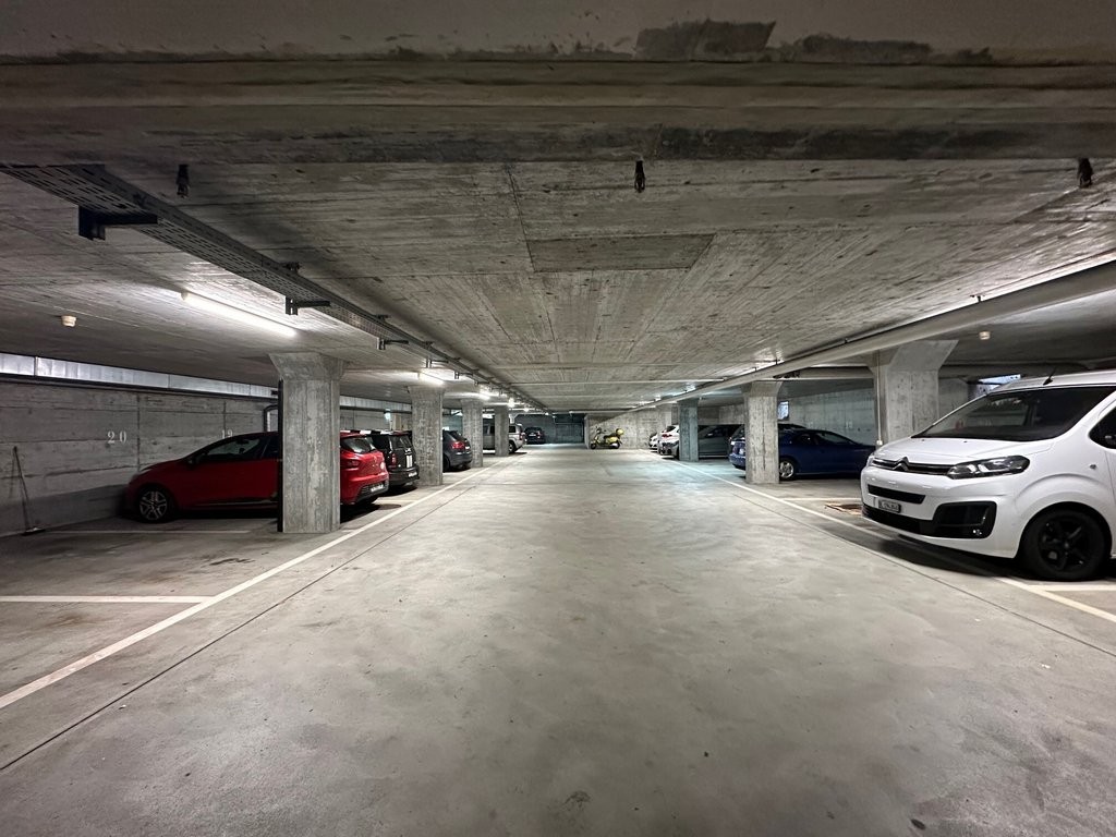 Place de parking souterrain, photo 3 sur 4