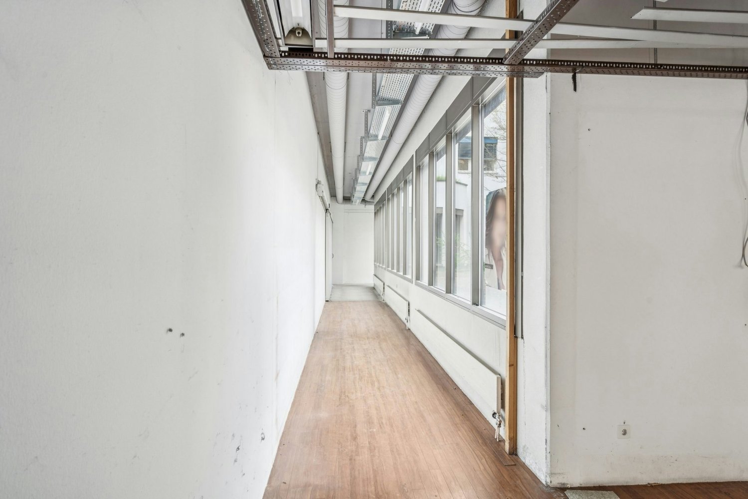 1081m² commercial, photo 5 sur 10