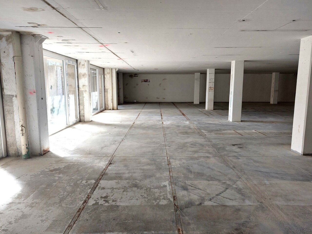 150m² atelier