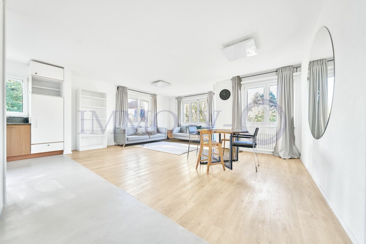6 rooms villa, photo 3 sur 10