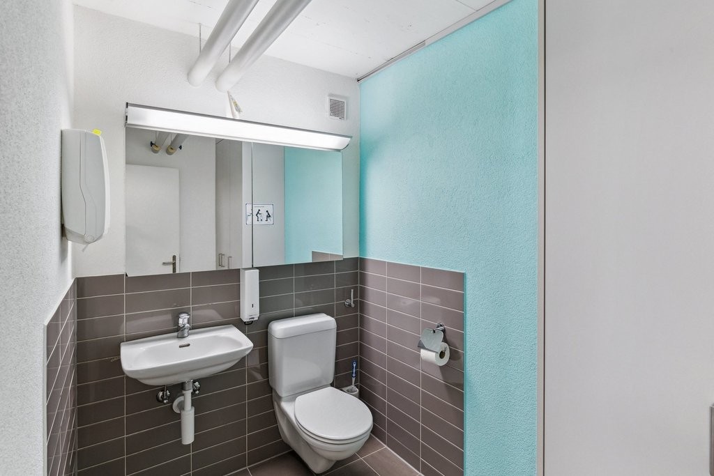 137m² bureau