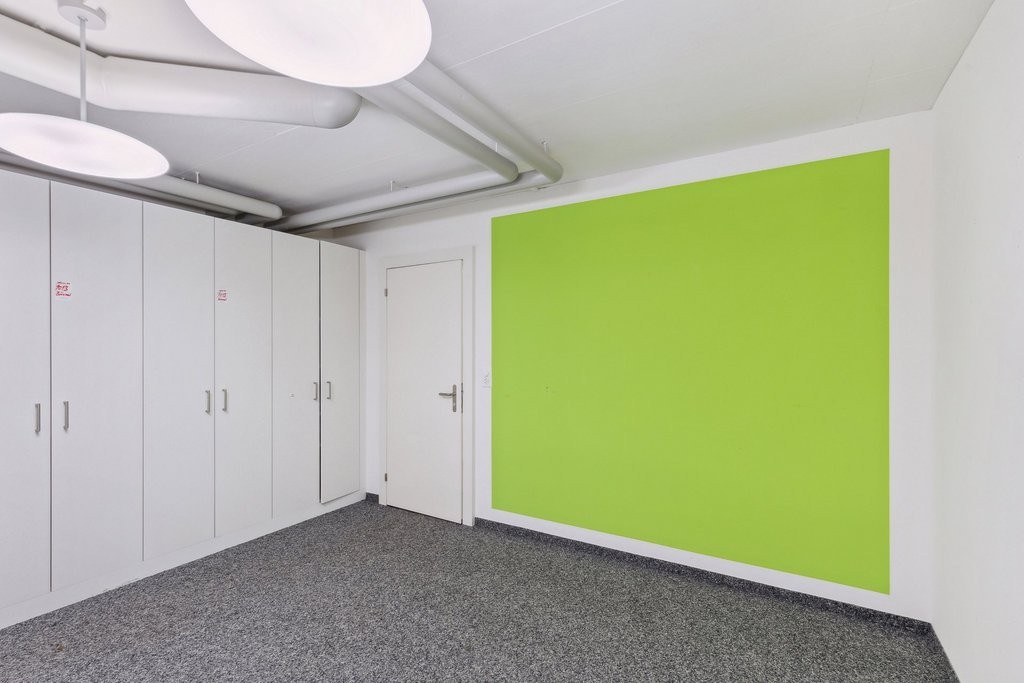 137m² bureau