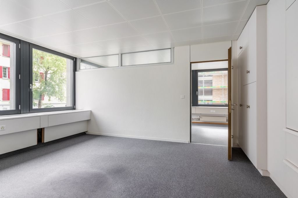 470m² commercial, photo 7 sur 9
