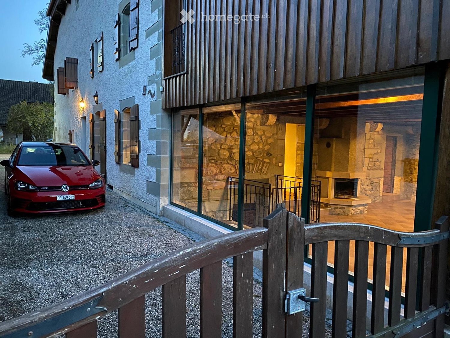 6 rooms apartment