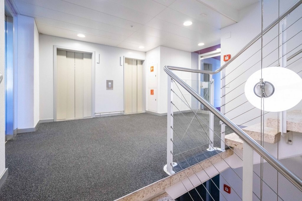 332m² bureau, photo 9 sur 10