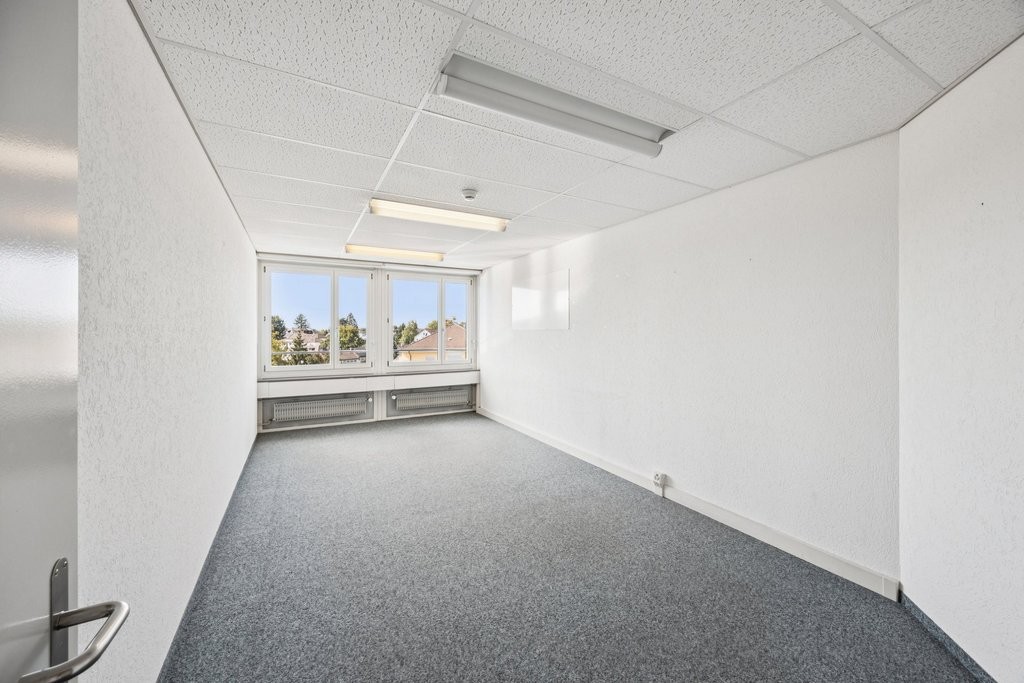 332m² bureau, photo 5 sur 10