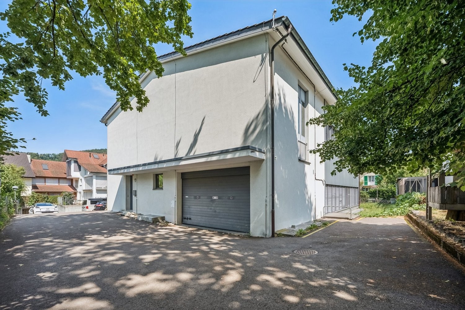 242m² commercial, photo 1 sur 10